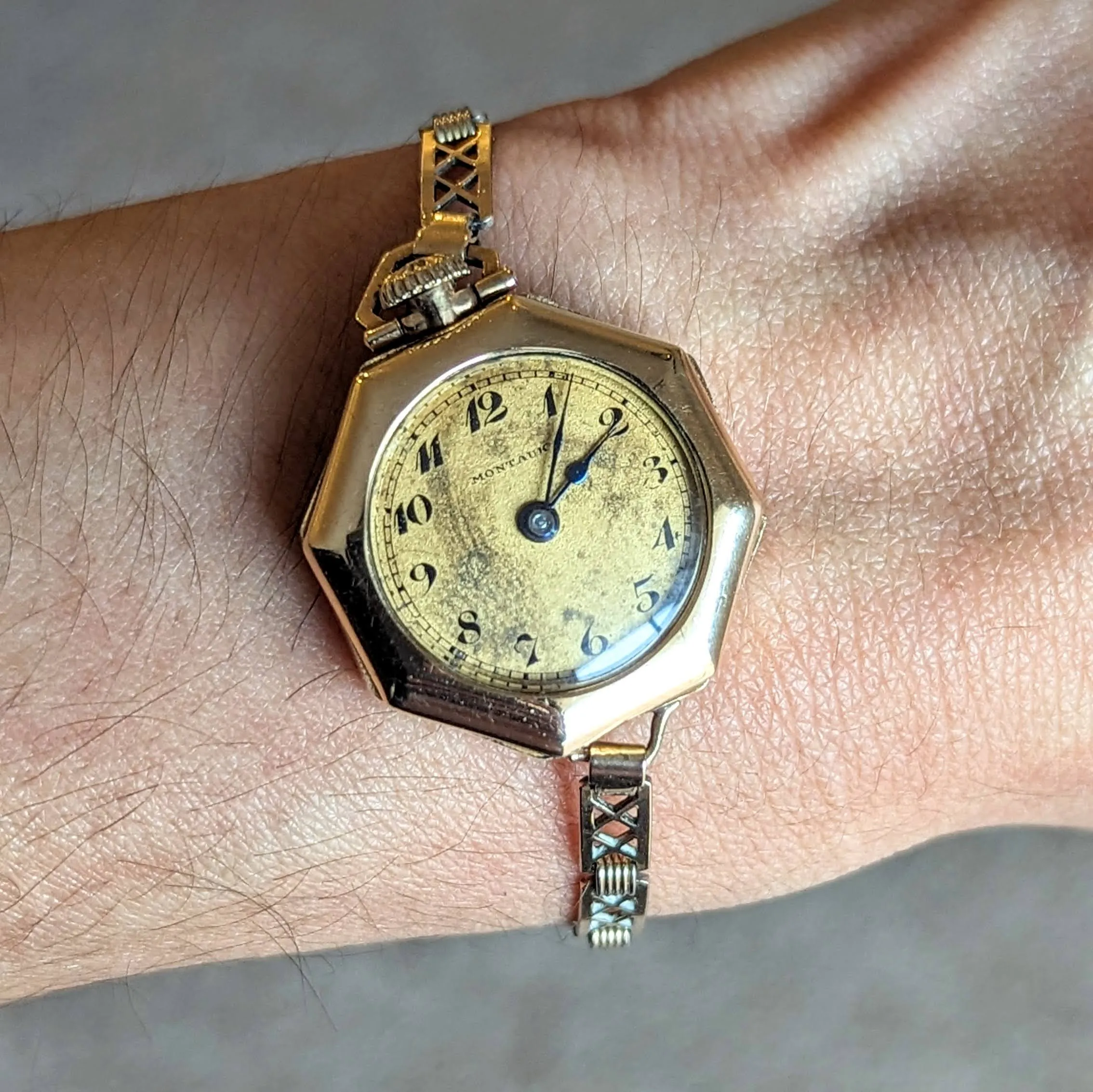 1920s MONTAUK Ladies Watch Marvin Watch Co. 15 Jewels Fahys Montauk Case