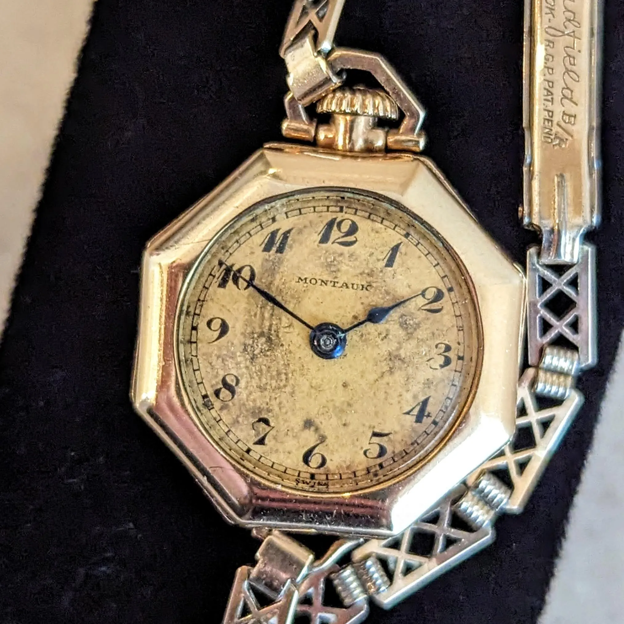 1920s MONTAUK Ladies Watch Marvin Watch Co. 15 Jewels Fahys Montauk Case
