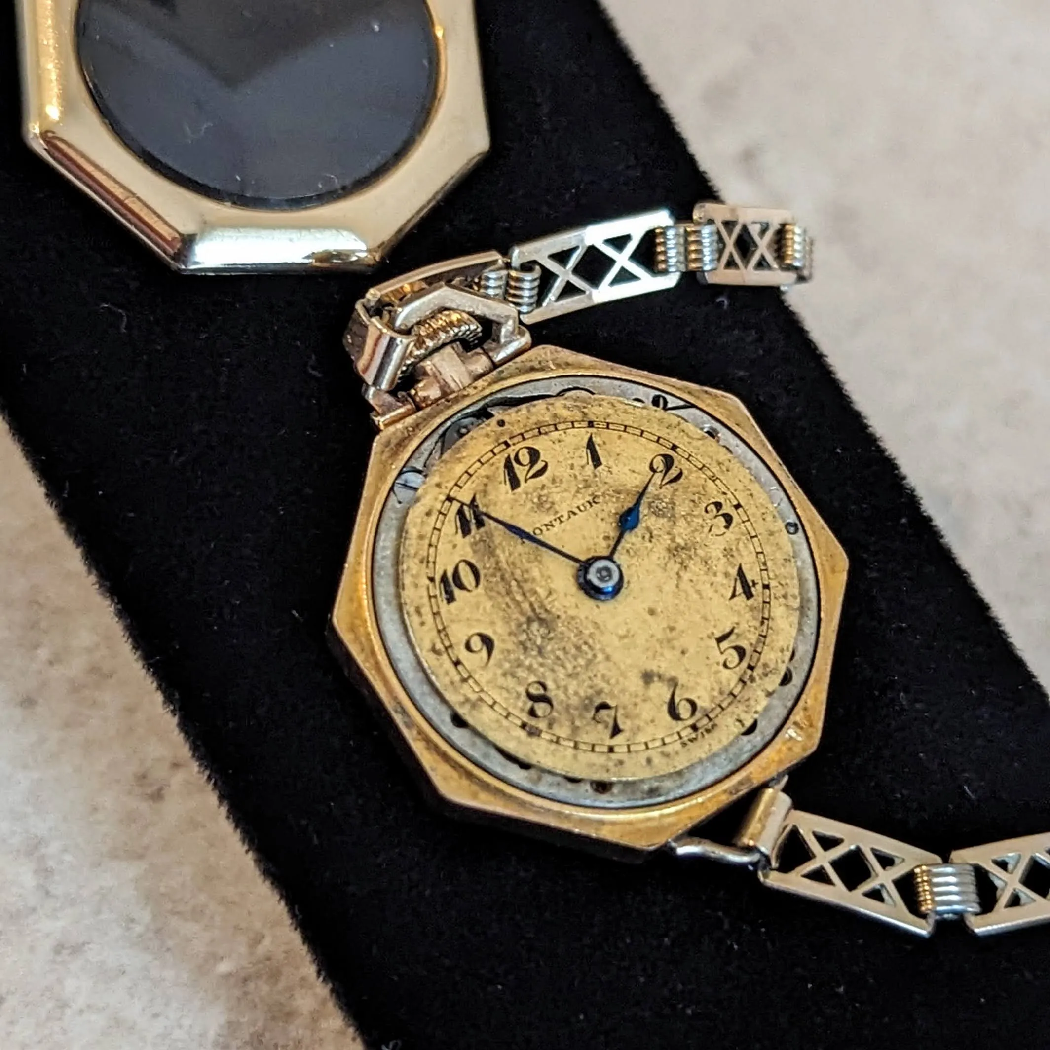 1920s MONTAUK Ladies Watch Marvin Watch Co. 15 Jewels Fahys Montauk Case