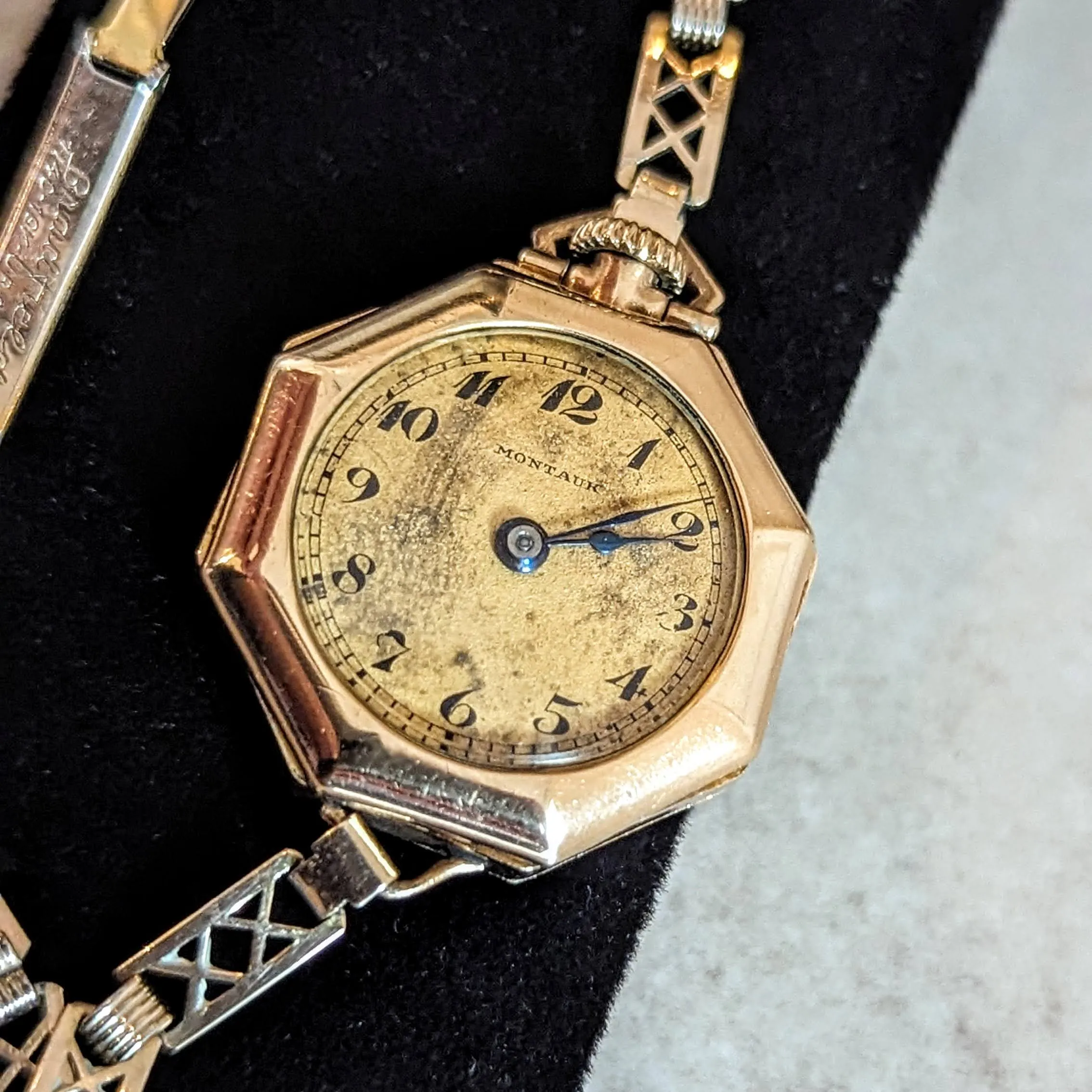 1920s MONTAUK Ladies Watch Marvin Watch Co. 15 Jewels Fahys Montauk Case