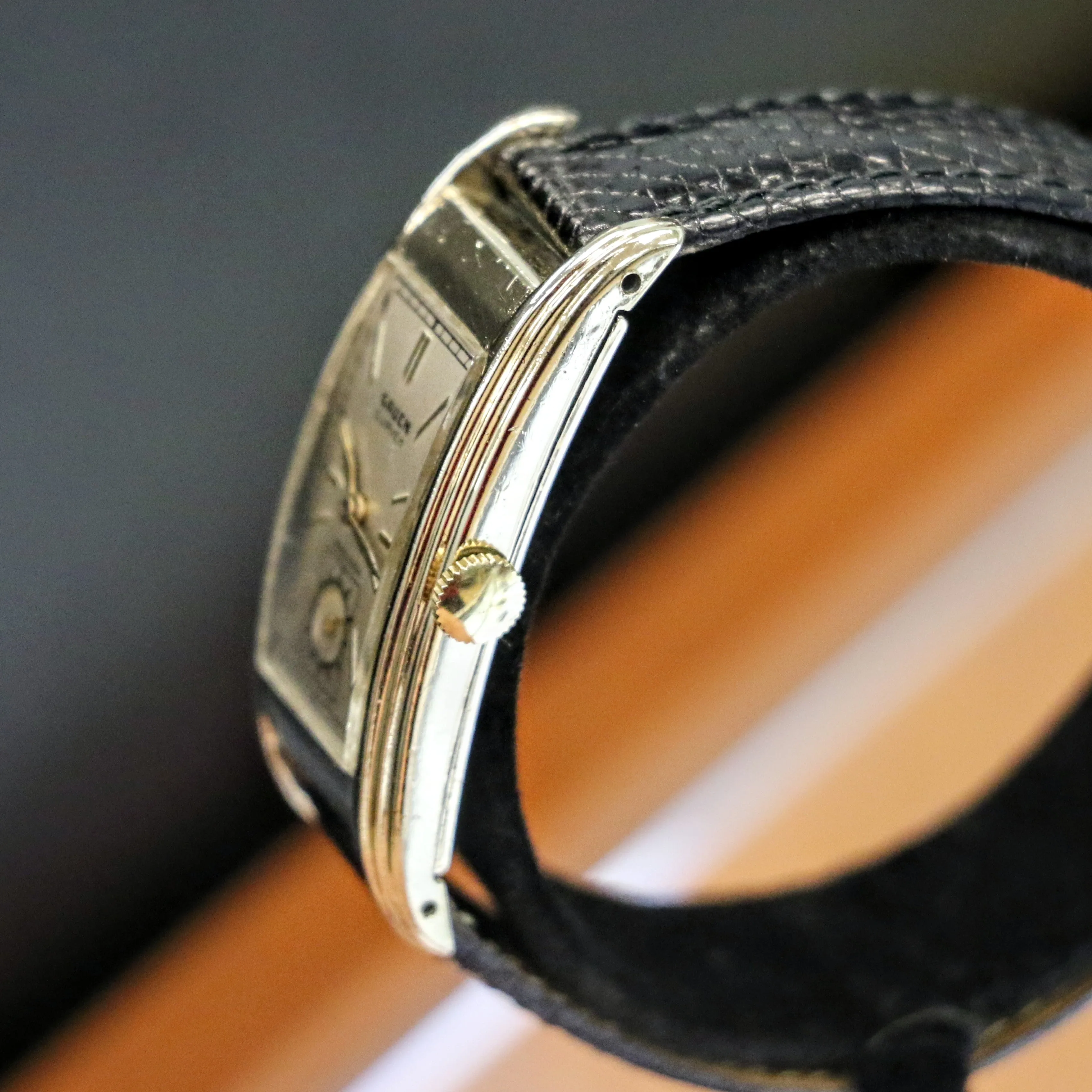 1935 GRUEN Curvex Precision Wristwatch 17 Jewels Cal. 311 Swiss Watch 14K GF