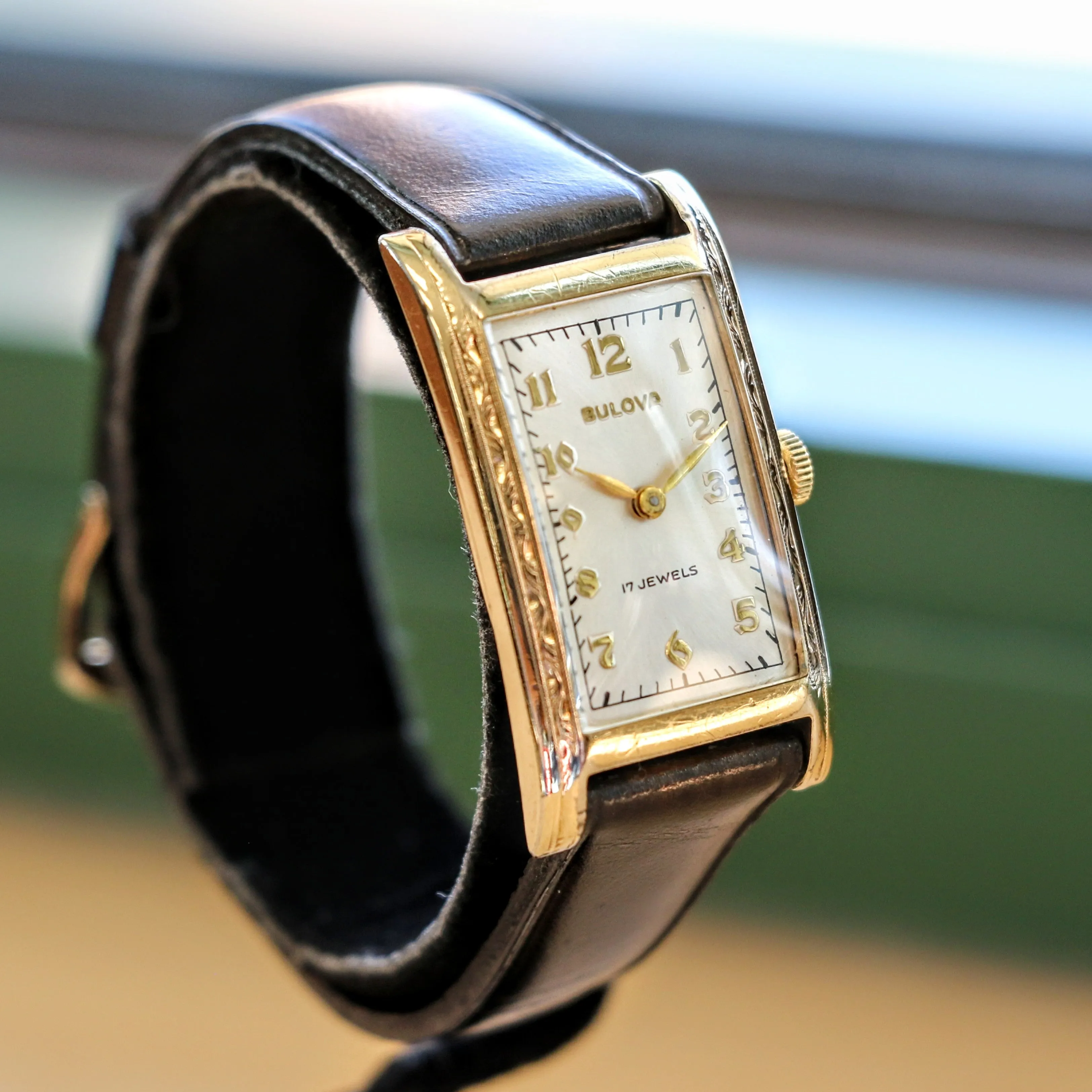 1936 BULOVA Phantom 17 Jewels Cal. 6AE Wristwatch Tank Case U.S.A. Watch 10K G.F. - In Box!