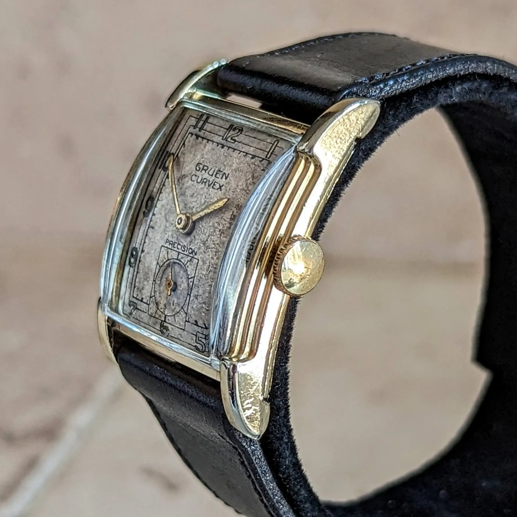 1940 GRUEN CURVEX Precision Watch 17 Jewels Cal. 440 Swiss Made Wristwatch