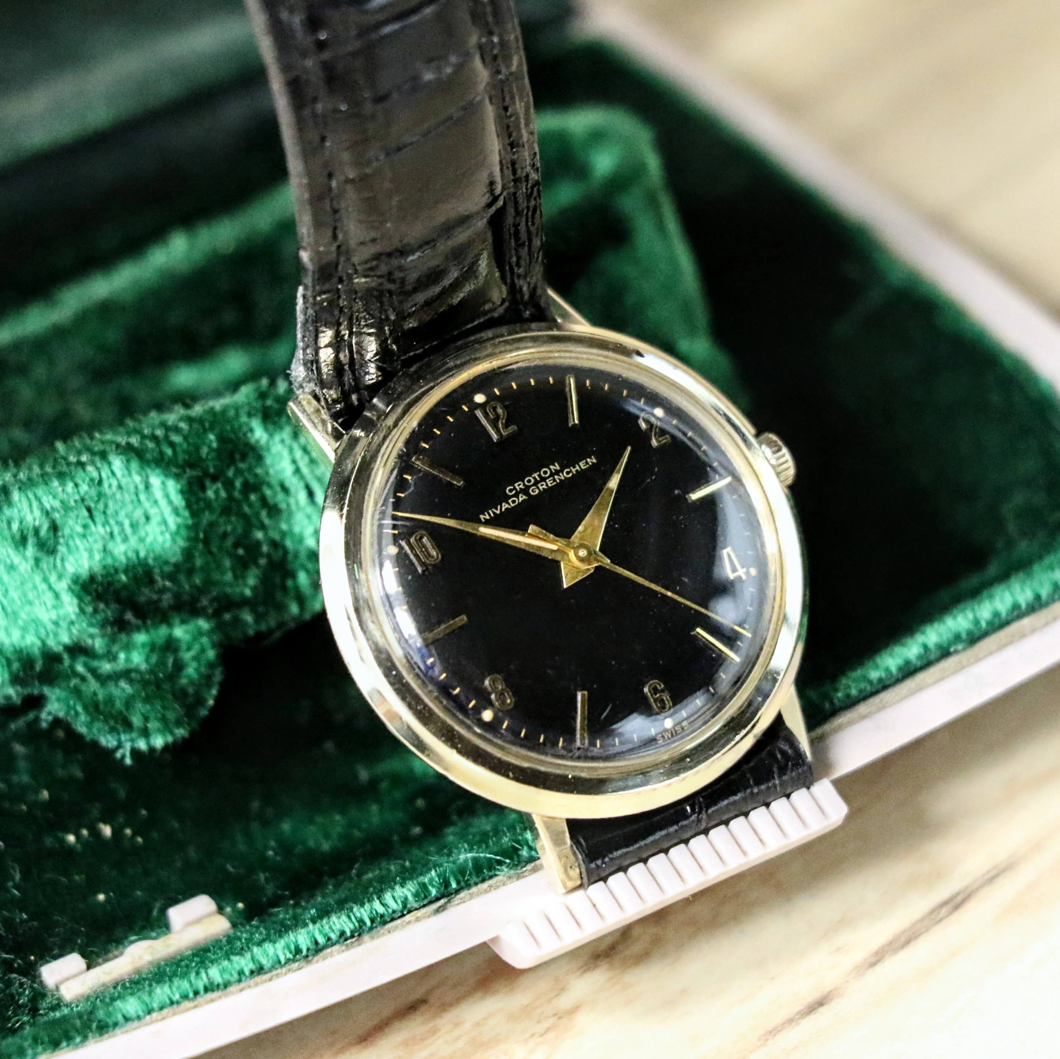1960s CROTON Nivada Grenchen Aquamatic Watch 17 Jewels Vintage Automatic Wristwatch 10K GF