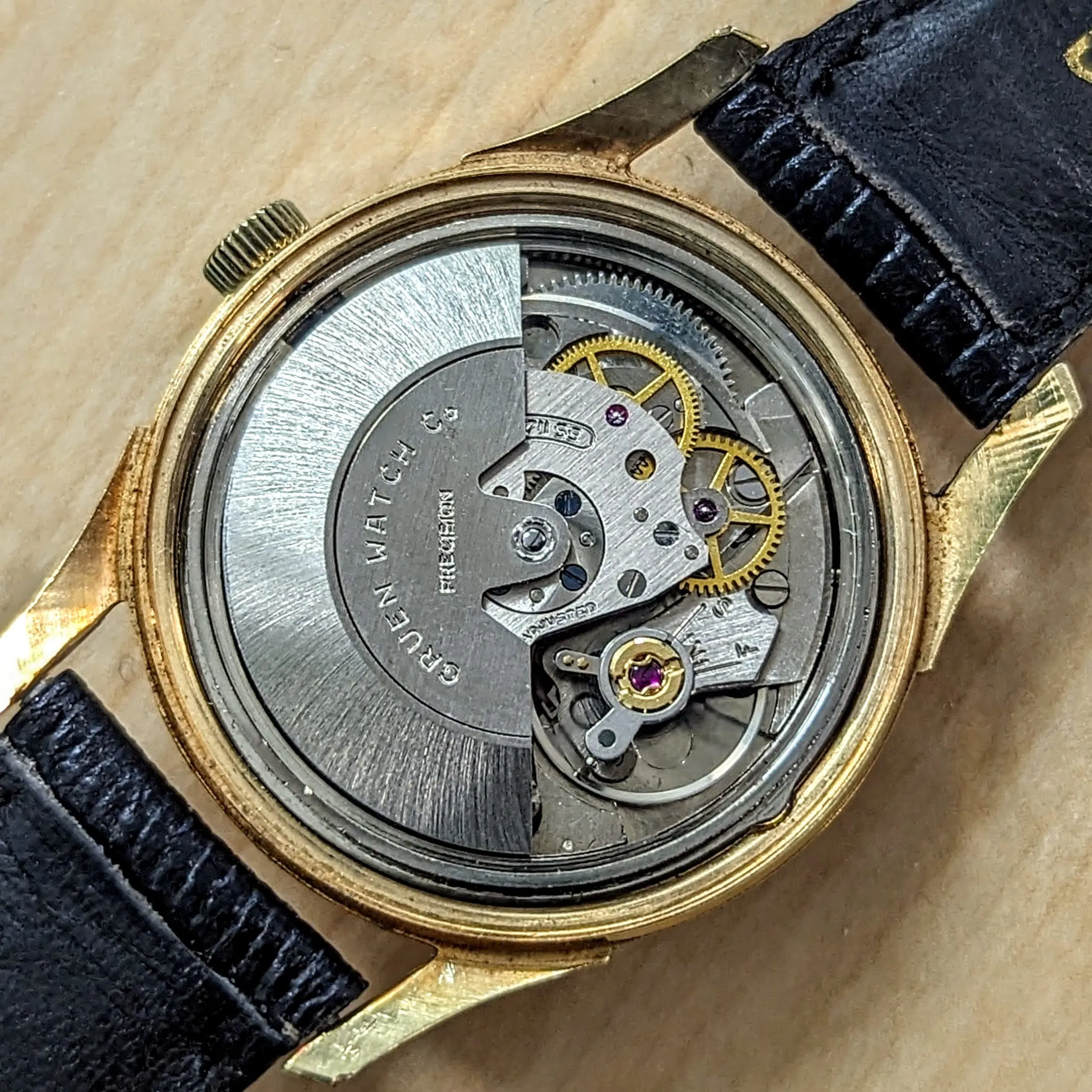 1960s GRUEN Precision Autowind Wristwatch 25 Jewels Cal. 711SS Swiss Made Watch