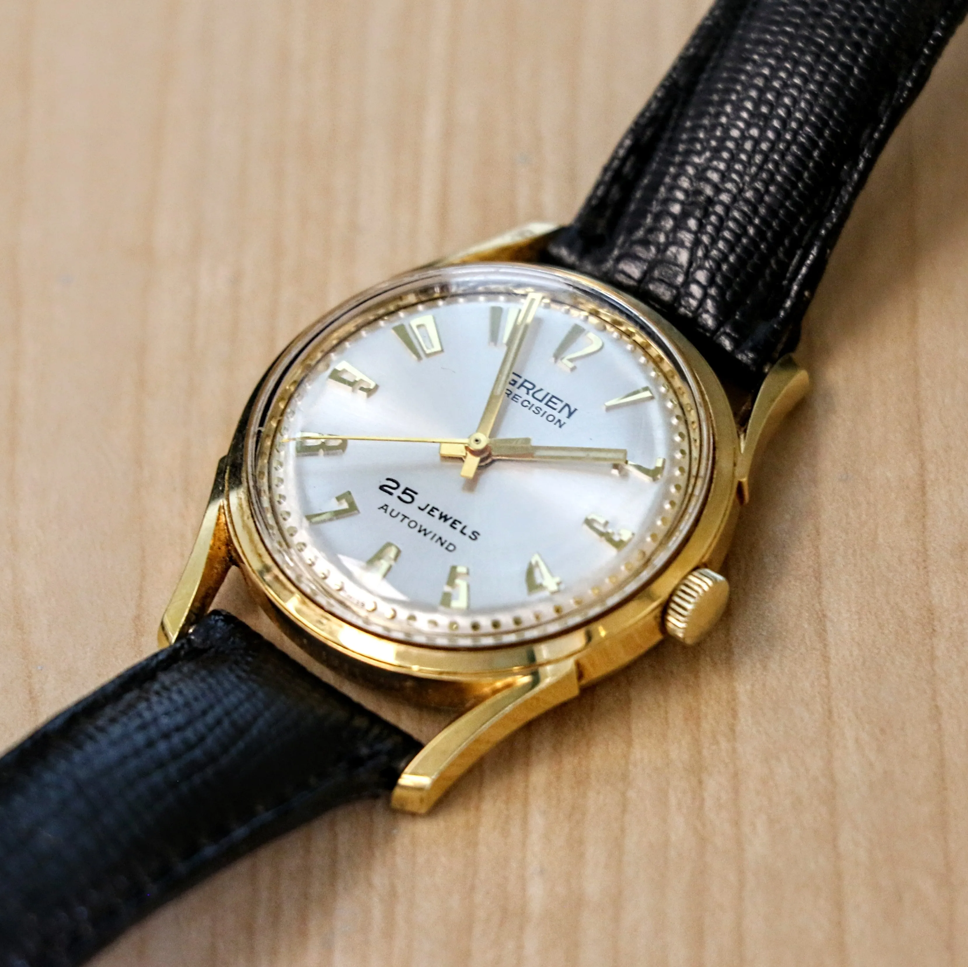 1960s GRUEN Precision Autowind Wristwatch 25 Jewels Cal. 711SS Swiss Made Watch