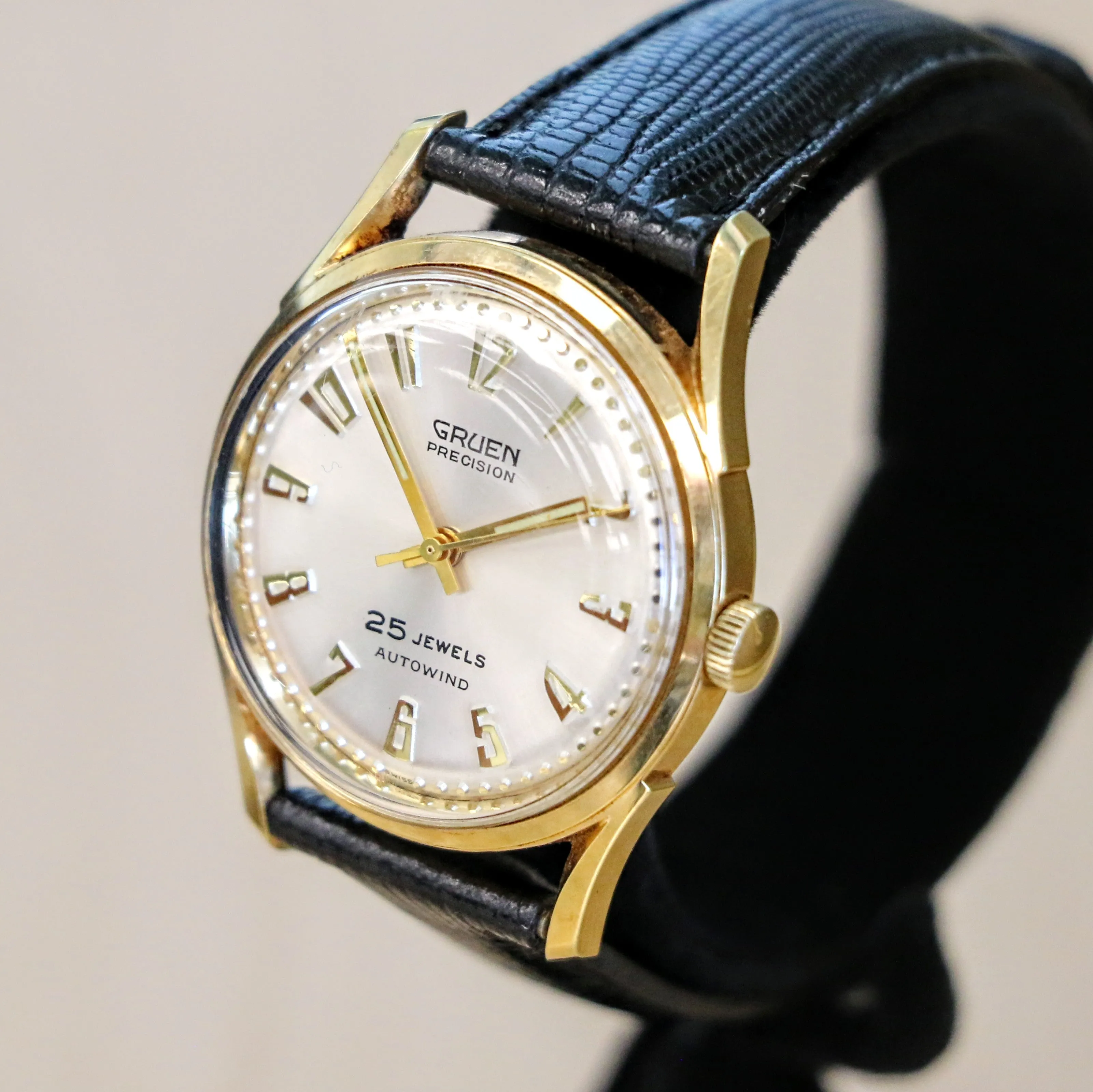 1960s GRUEN Precision Autowind Wristwatch 25 Jewels Cal. 711SS Swiss Made Watch