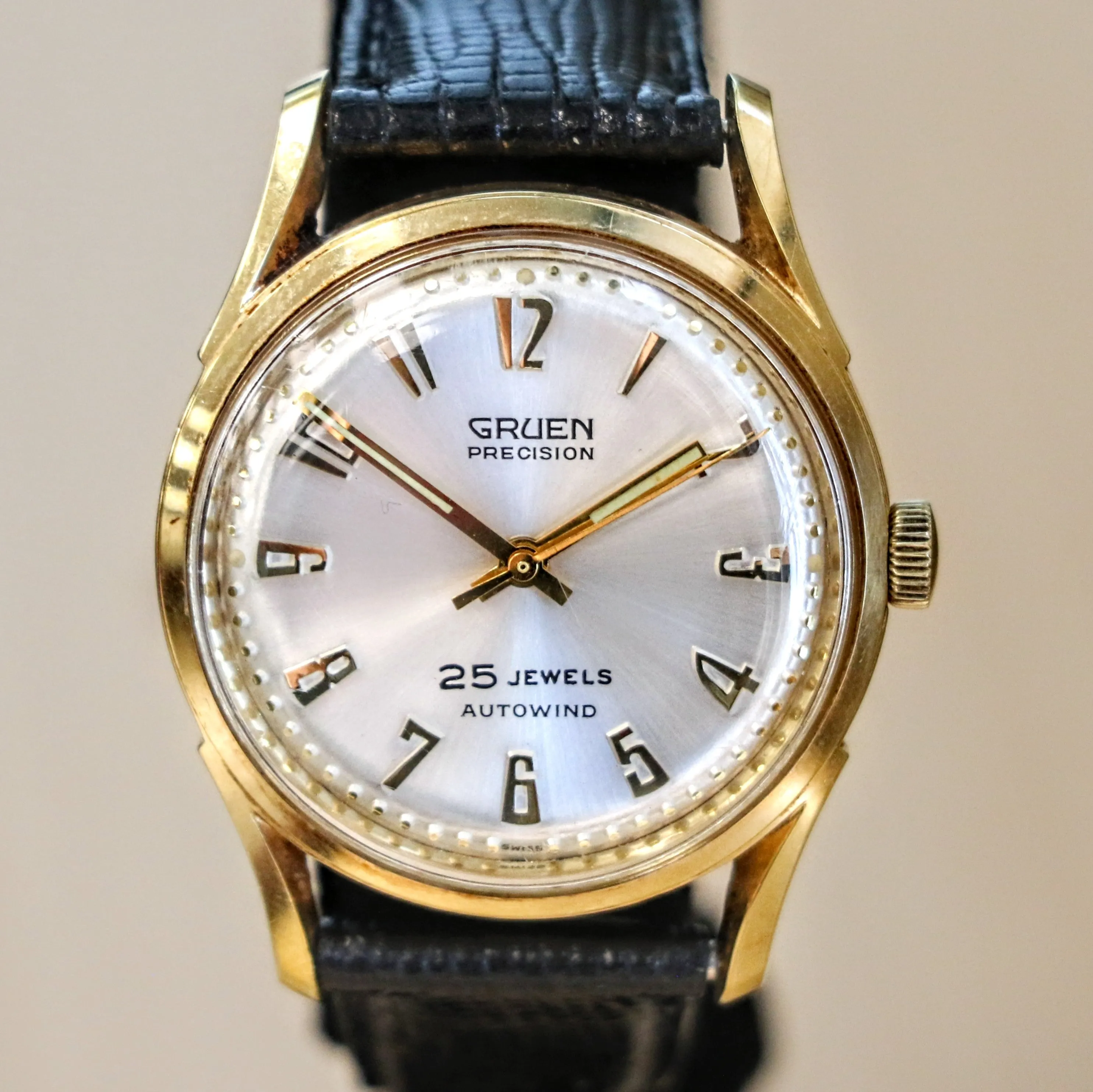 1960s GRUEN Precision Autowind Wristwatch 25 Jewels Cal. 711SS Swiss Made Watch