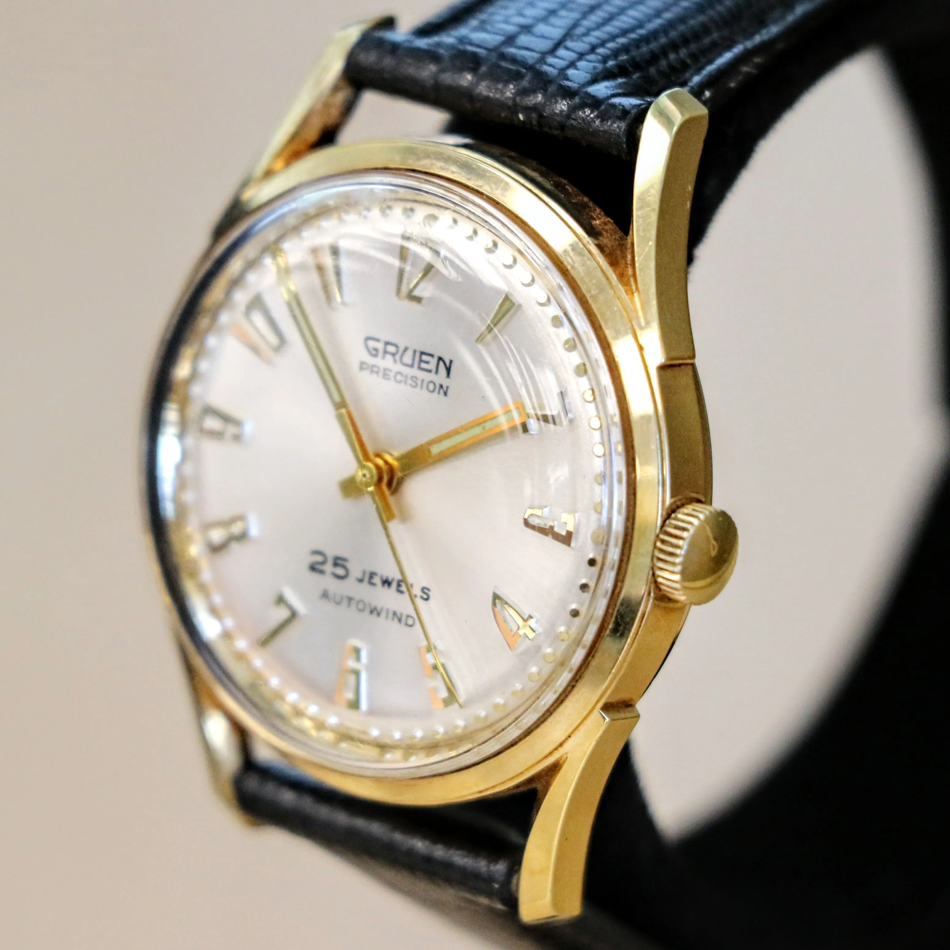 1960s GRUEN Precision Autowind Wristwatch 25 Jewels Cal. 711SS Swiss Made Watch