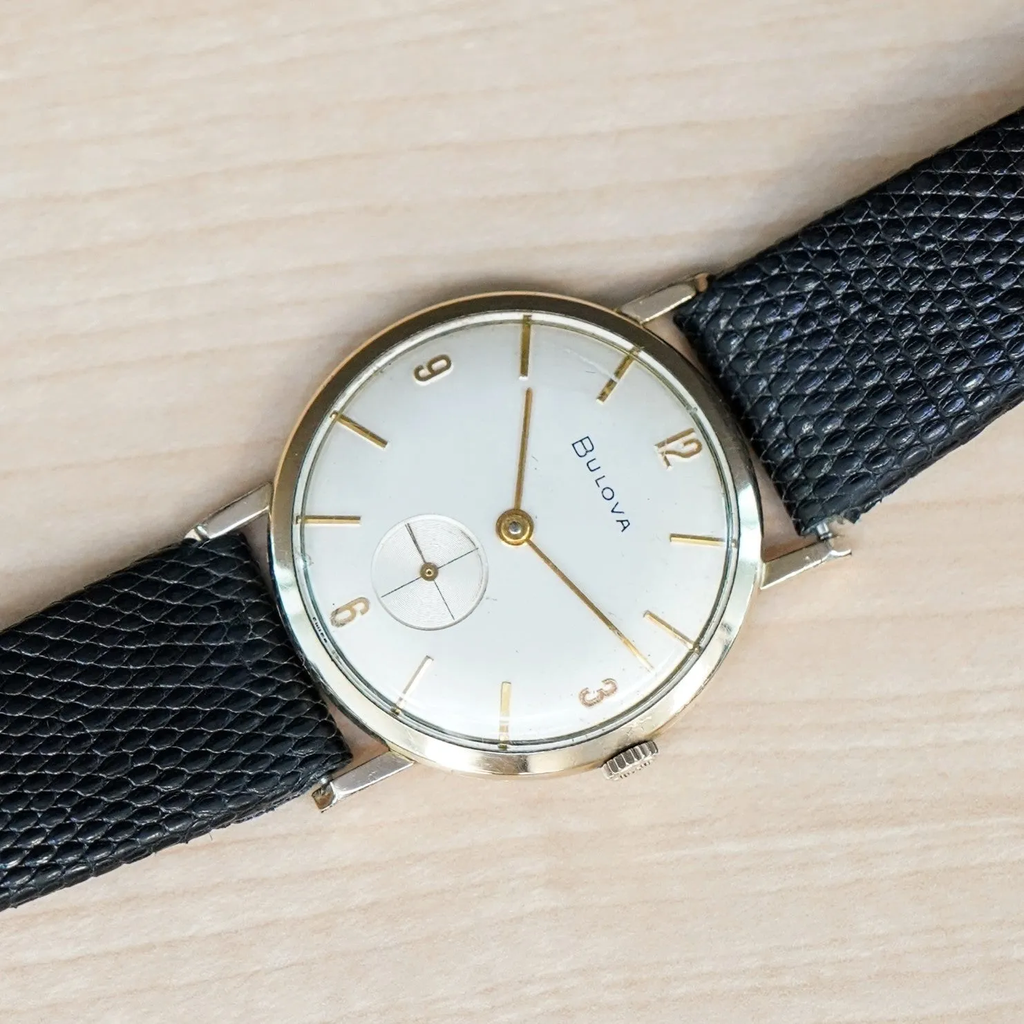 1961 BULOVA Swiss Mechanical Dress Watch – 32mm Super-Thin Round Case Wristwatch
