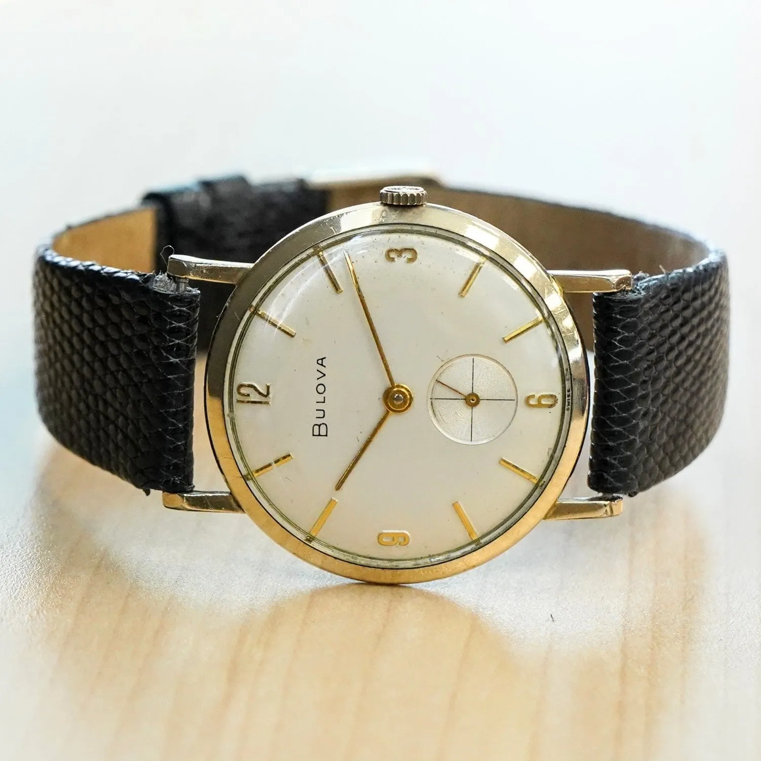 1961 BULOVA Swiss Mechanical Dress Watch – 32mm Super-Thin Round Case Wristwatch