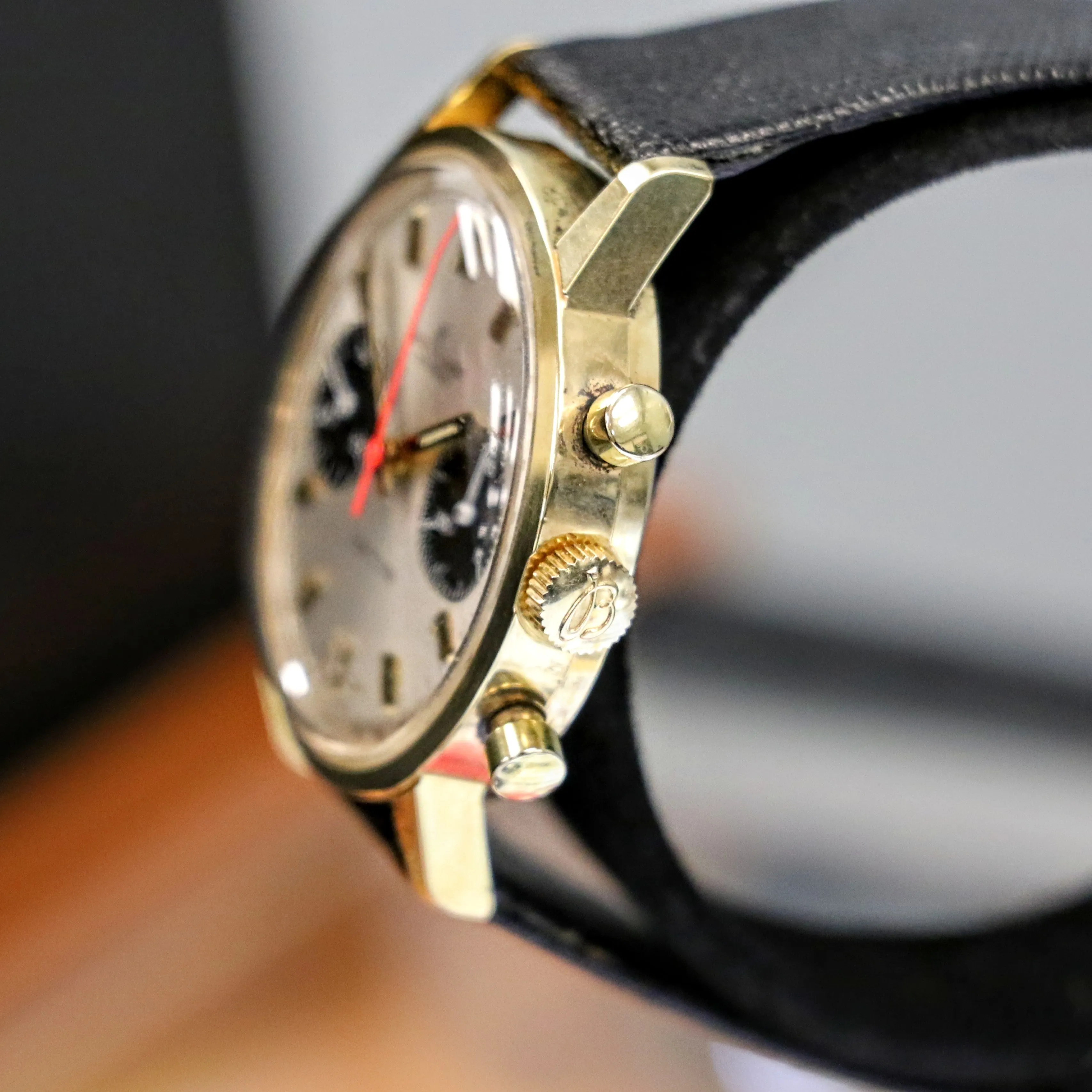 1965 BREITLING Top Time Chronograph Wristwatch Ref. 2000-33 Panda Dial Watch