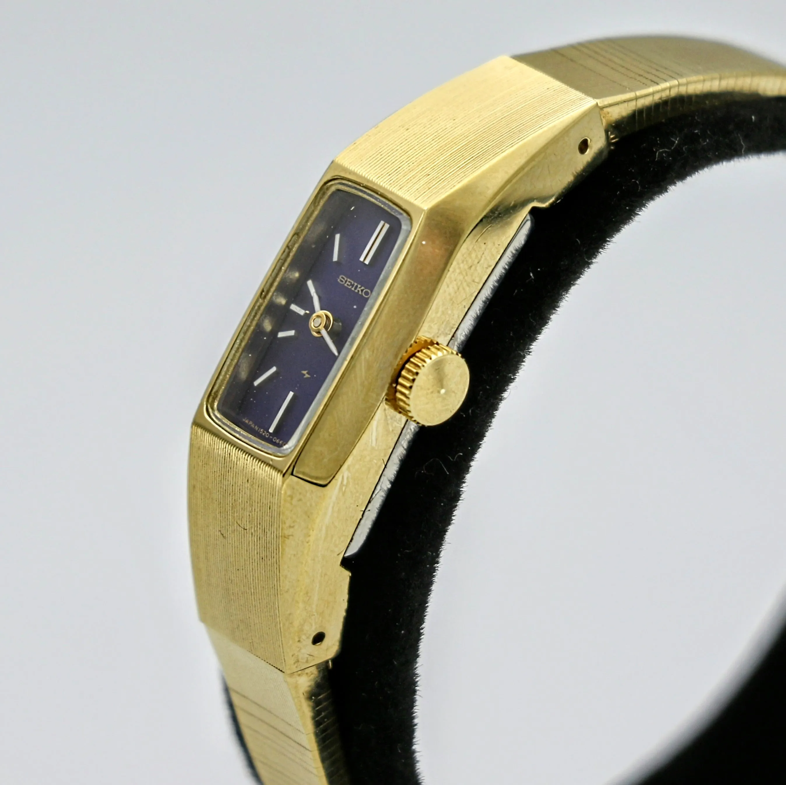 1973 SEIKO Ladies Watch Ref. 1520-3570 Rectangle Tank Case Wristwatch