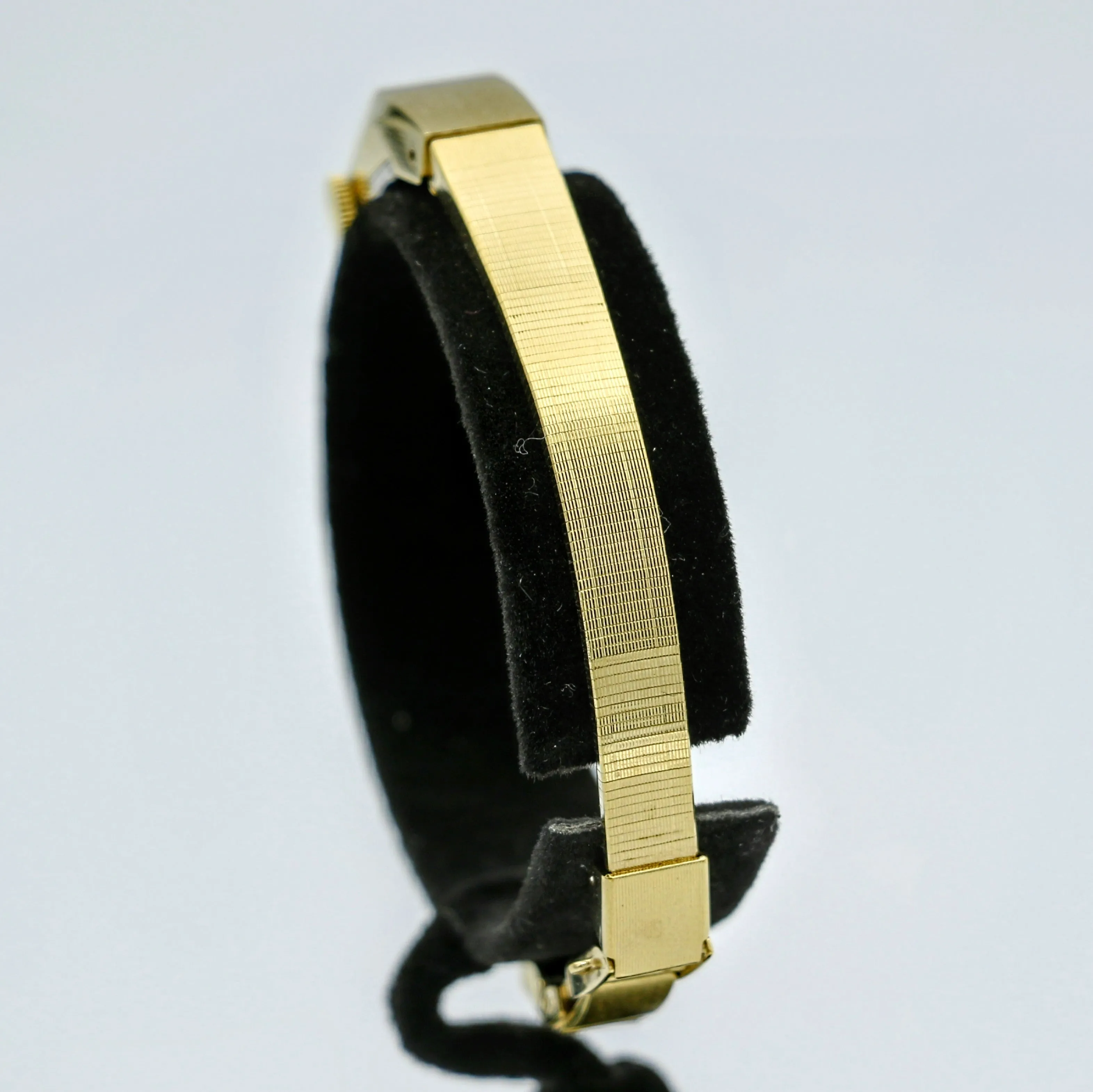1973 SEIKO Ladies Watch Ref. 1520-3570 Rectangle Tank Case Wristwatch