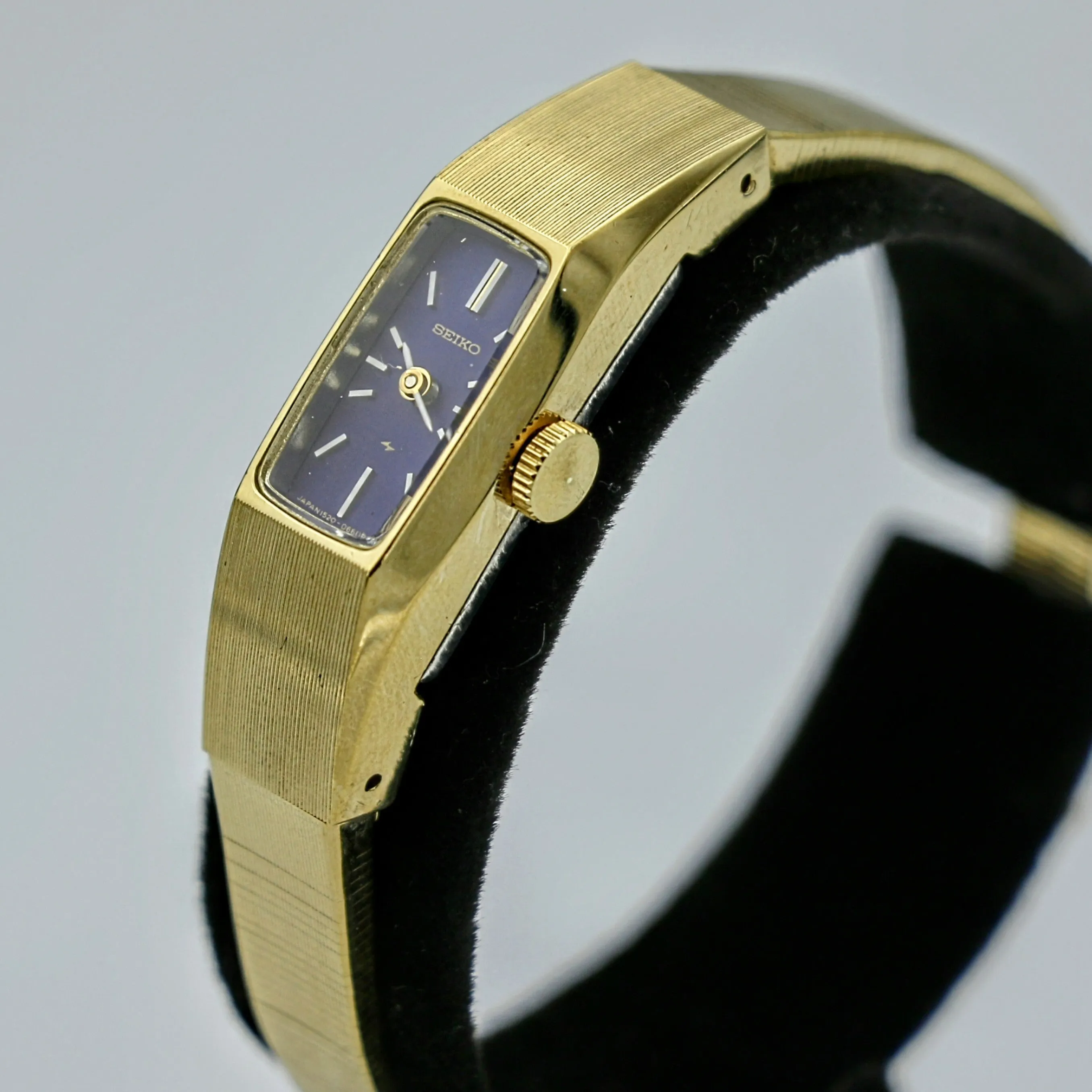 1973 SEIKO Ladies Watch Ref. 1520-3570 Rectangle Tank Case Wristwatch