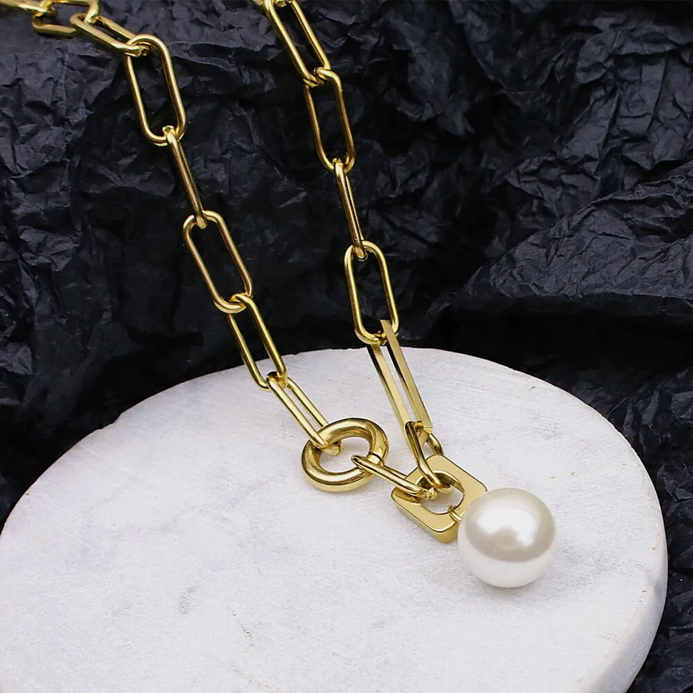 316L Stainless Steel Elegant Round Freshwater Pearl Pendant Chain For Women