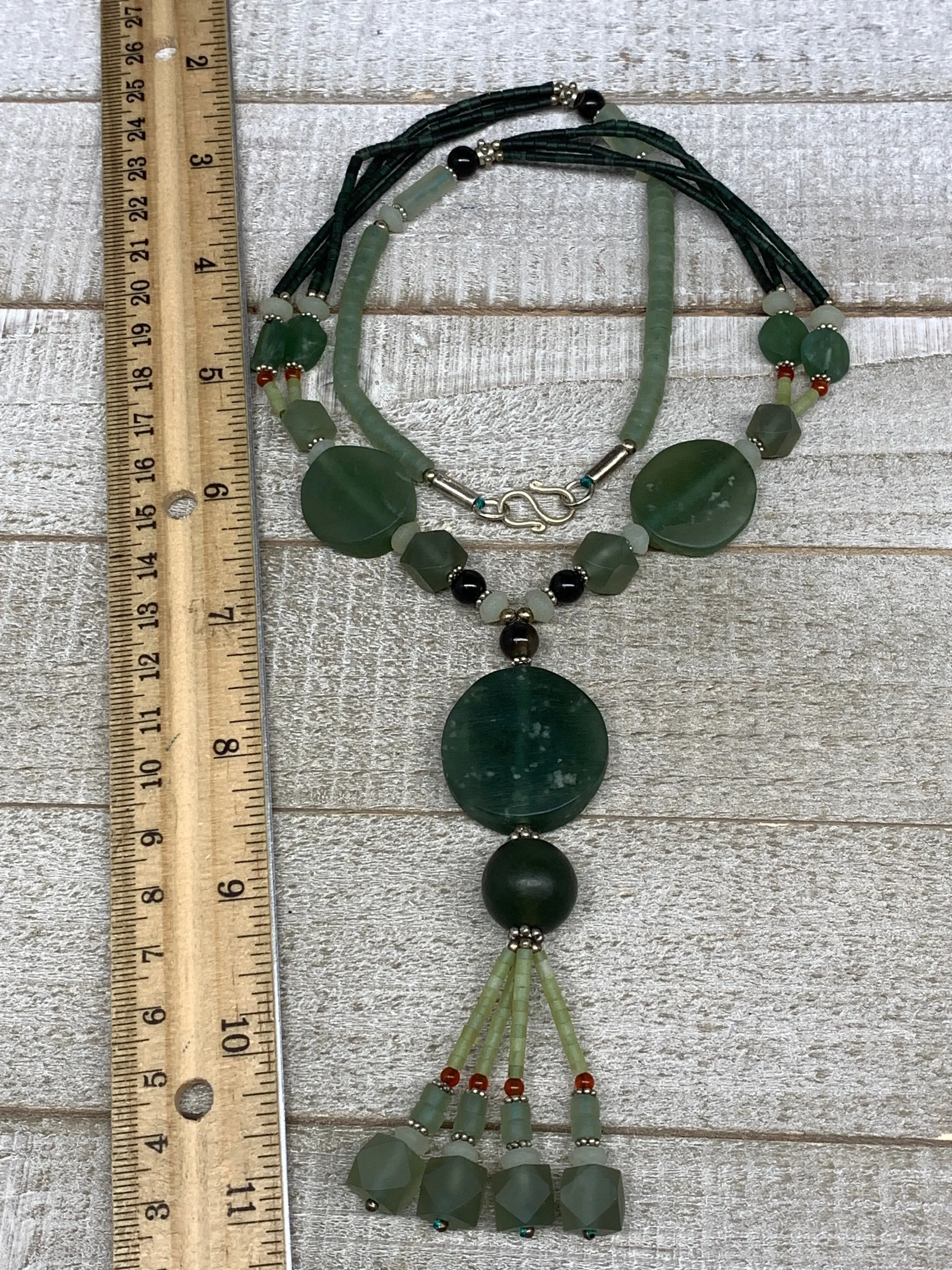 60.8g, 1mm-28mm, 21" Natural Untreated Green Serpentine Beaded Necklace, P236