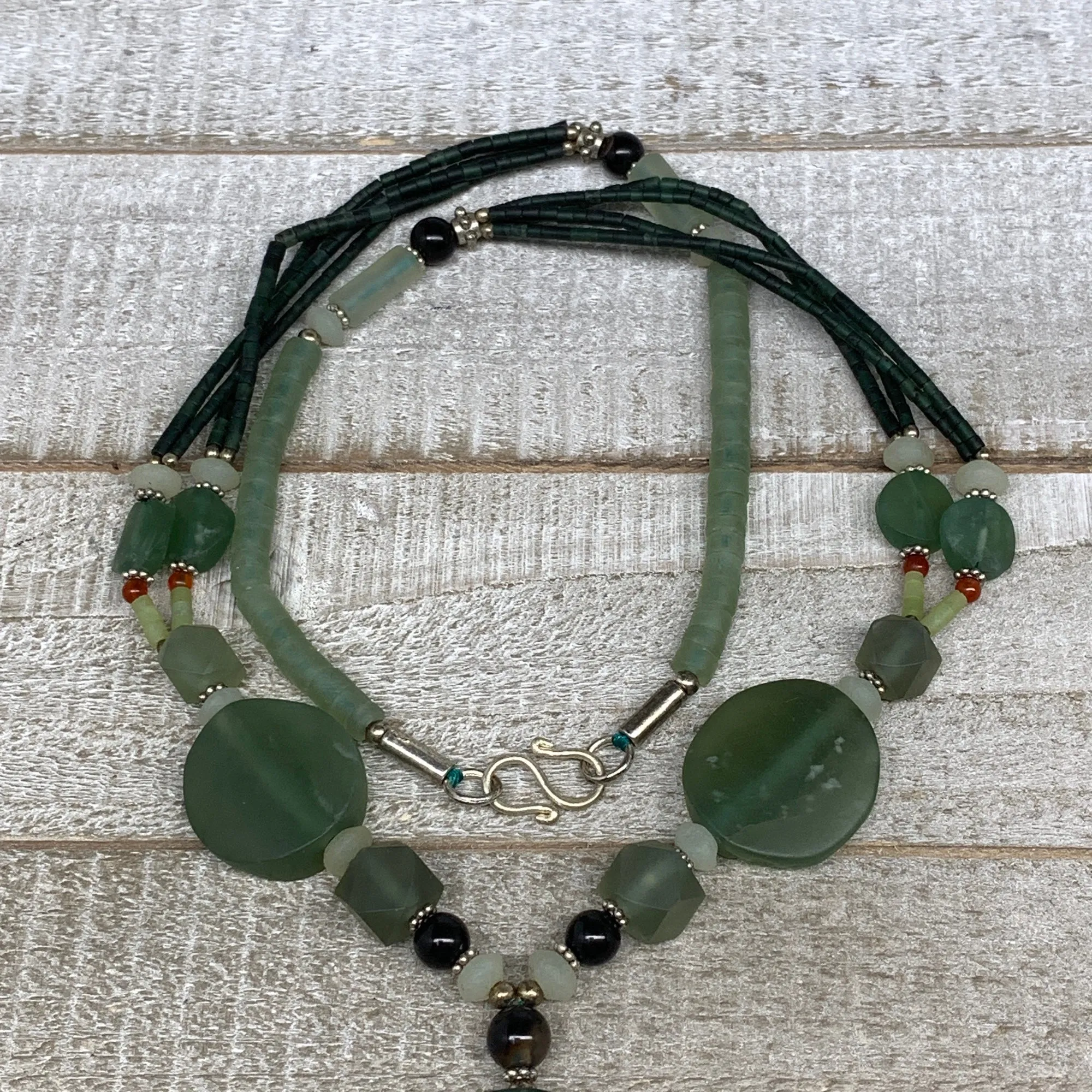 60.8g, 1mm-28mm, 21" Natural Untreated Green Serpentine Beaded Necklace, P236