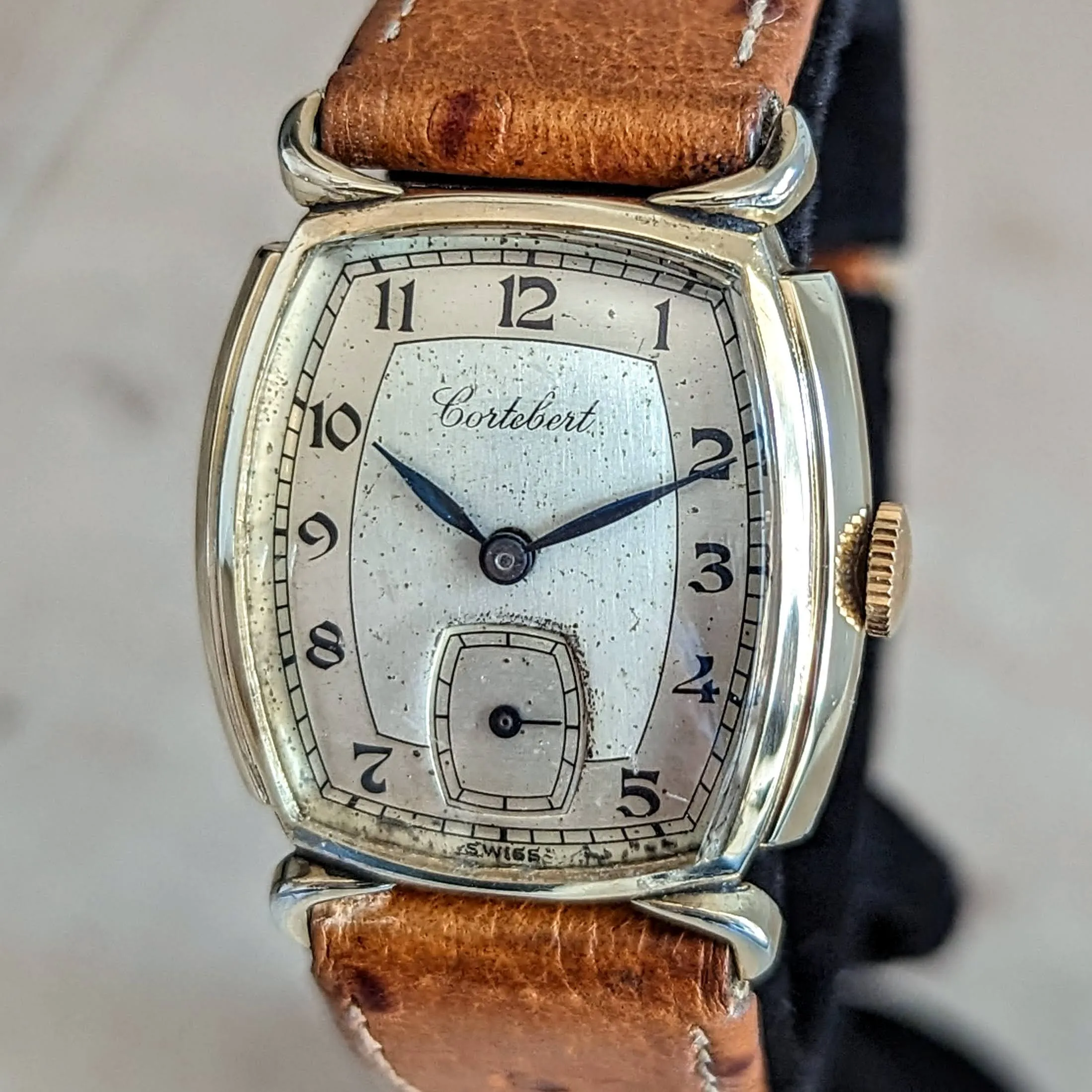 CORTEBERT Wristwatch 17 Jewels Cal. 665 Swiss Made Mechanical Watch
