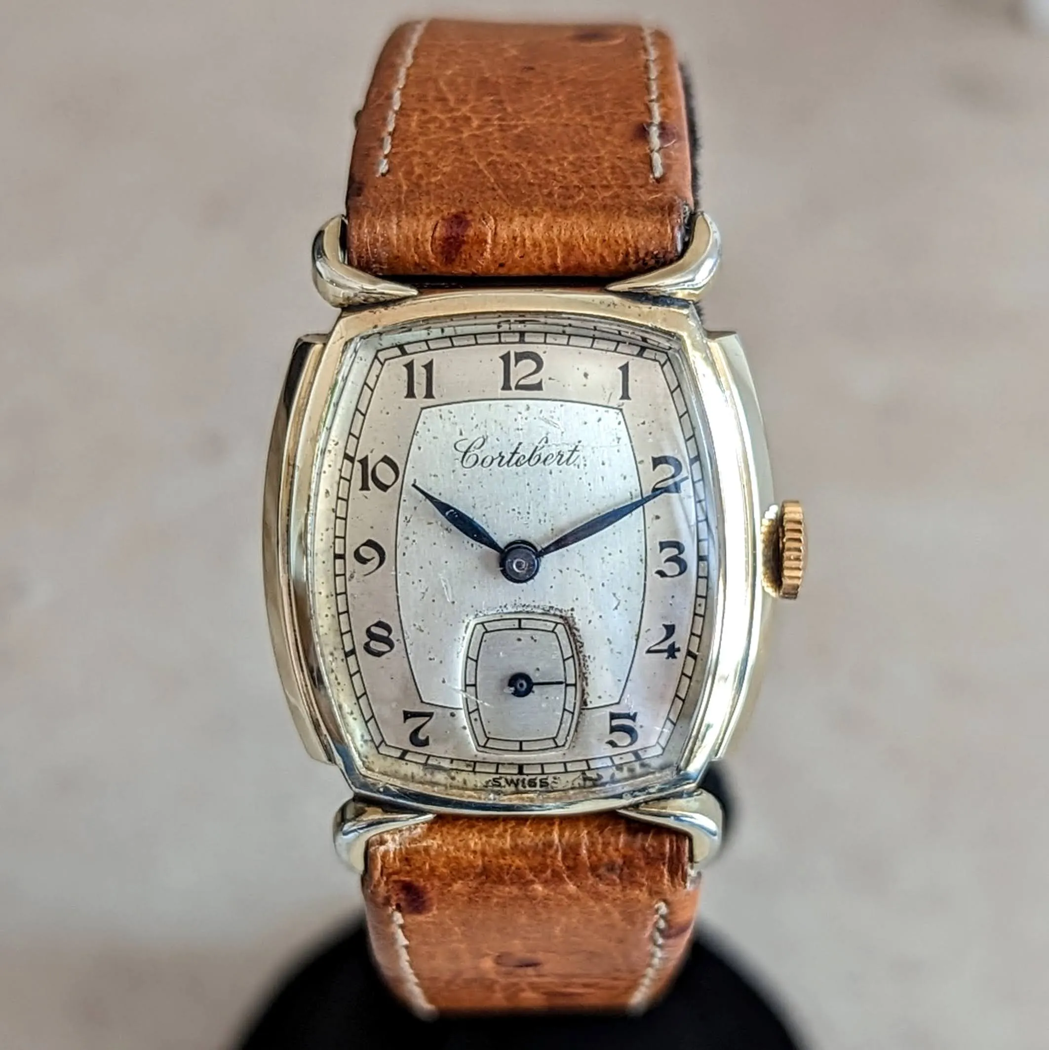 CORTEBERT Wristwatch 17 Jewels Cal. 665 Swiss Made Mechanical Watch