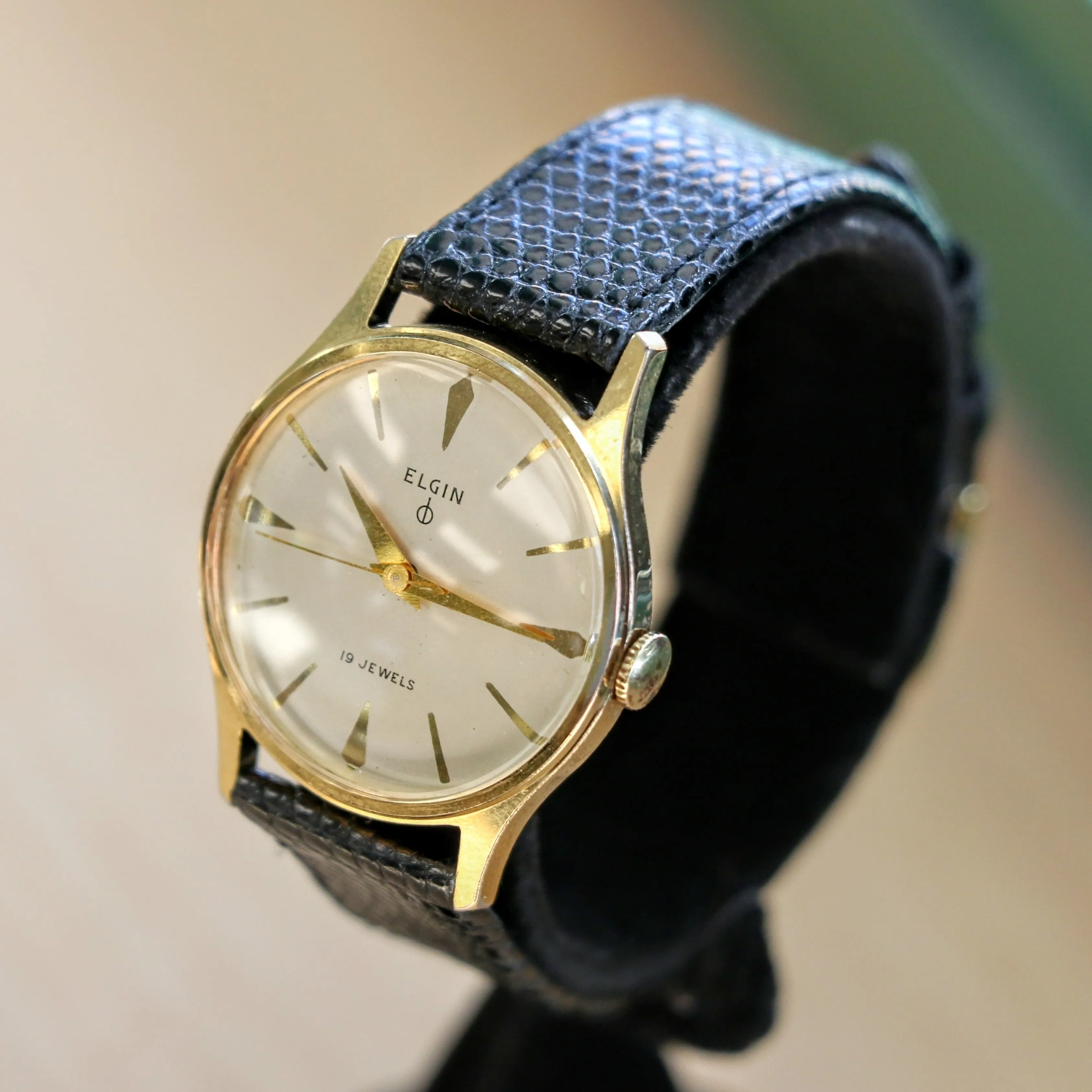 ELGIN DuraPower Wristwatch 19 Jewels Ref. 4254 Grade 752 Vintage U.S.A Watch