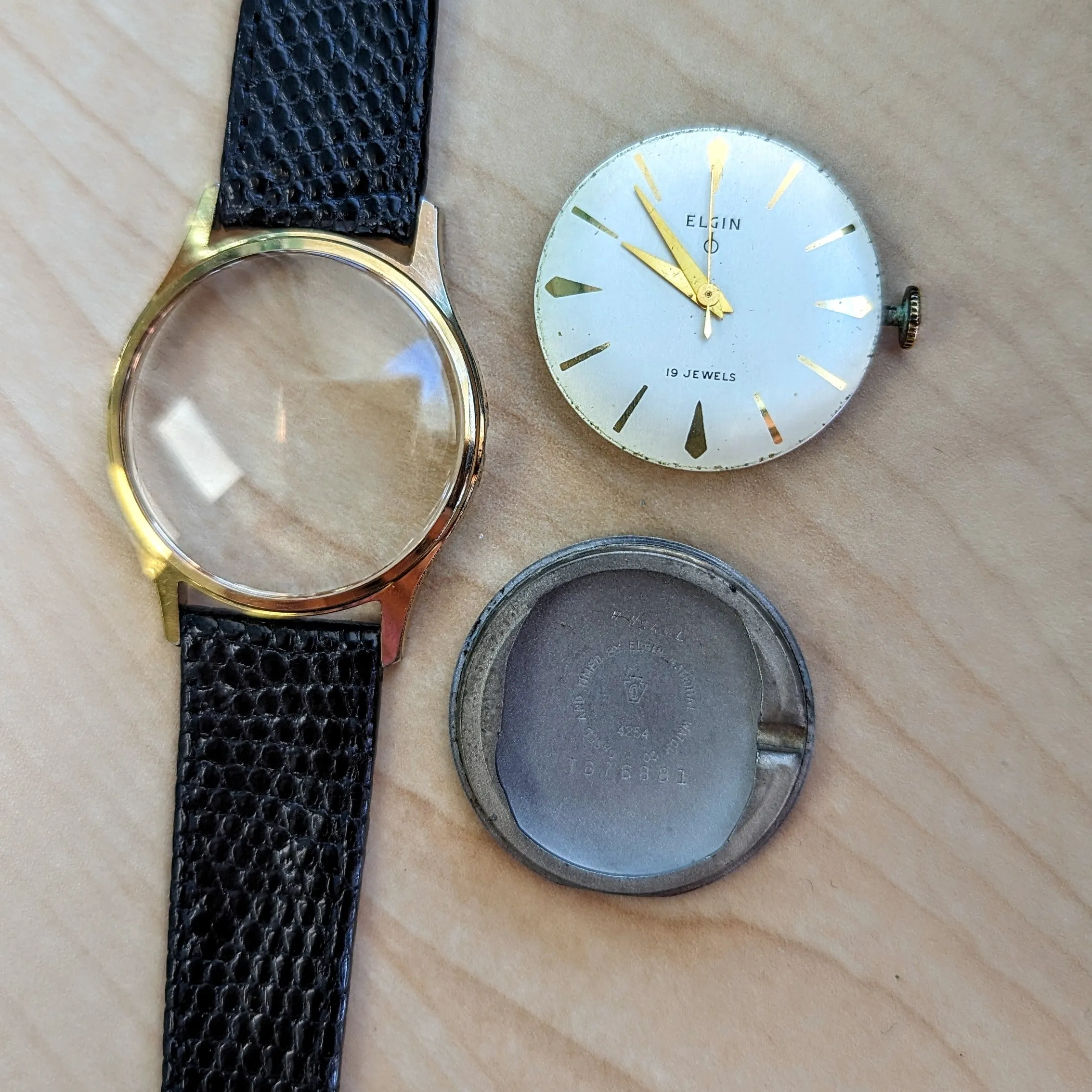ELGIN DuraPower Wristwatch 19 Jewels Ref. 4254 Grade 752 Vintage U.S.A Watch