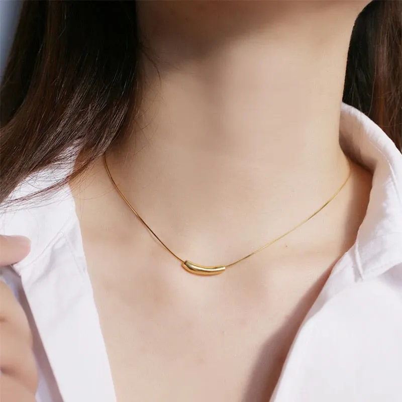 Fashion Casual Minimalism Curve Charms Snake Bone Chain Choker Necklaces Pendants For Women