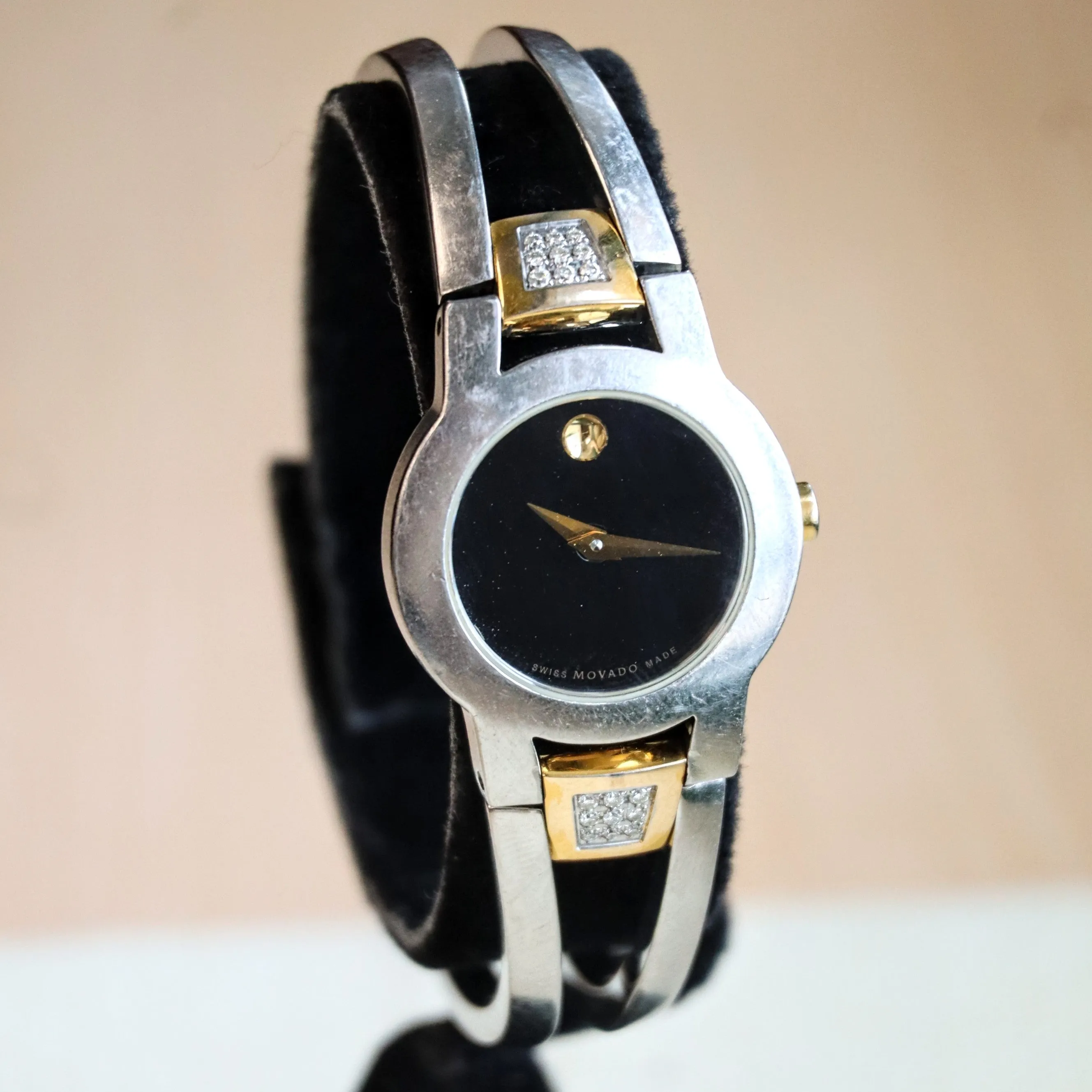 Ladies MOVADO Amorosa Watch Two-Tone Bangle Bracelet Wristwatch Ref. 81 E4 1842