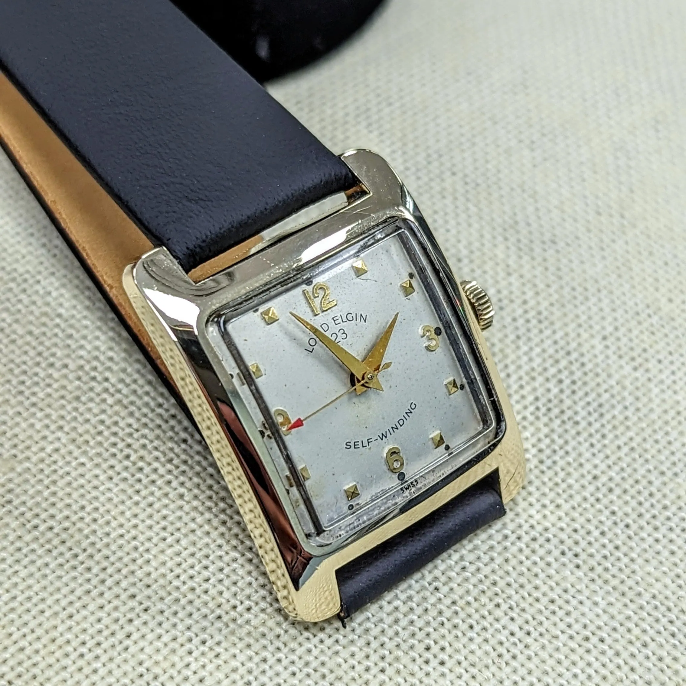 LORD ELGIN Brockton 23 Jewels Selfwinding Watch Tank Case Vintage Automatic Wristwatch