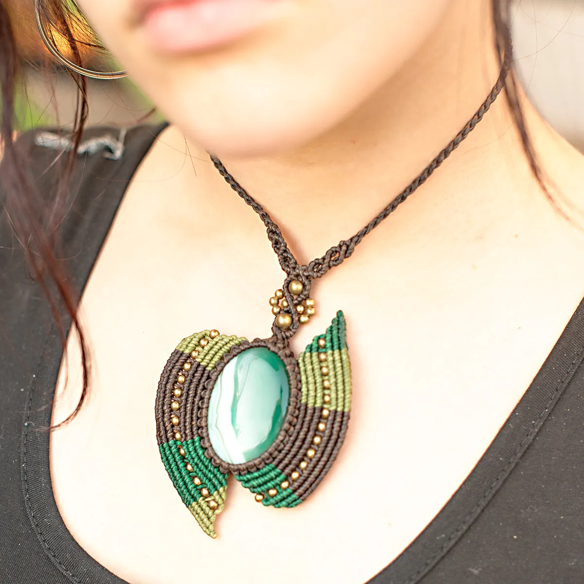 Nagini Macrame Pendant with Green Agate Stone