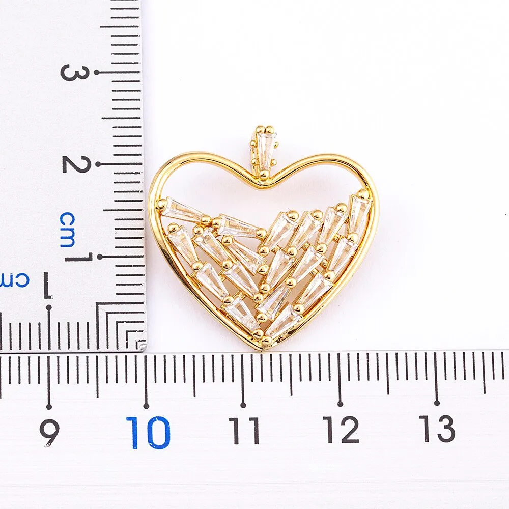 New Design Heart Shape Inlaid Shiny Transparent Crystal Zircon Pendant Gold Plated Necklace