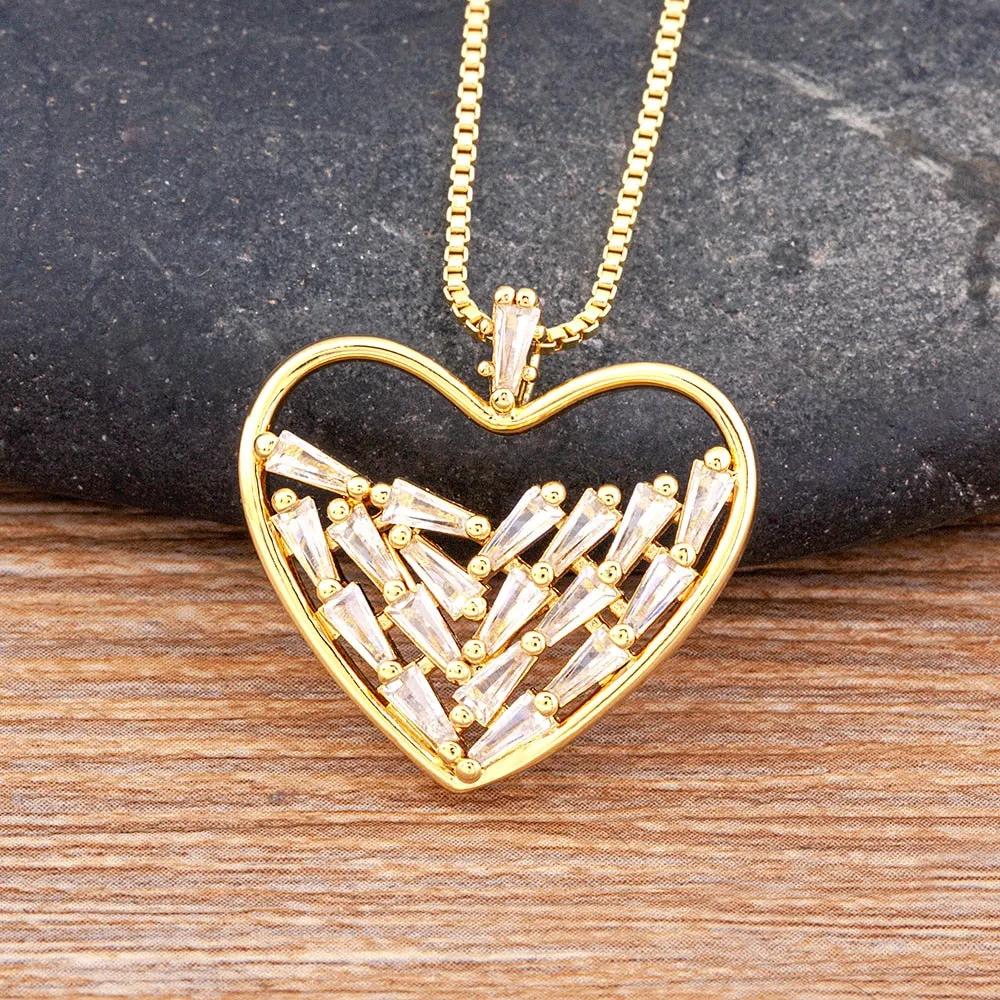 New Design Heart Shape Inlaid Shiny Transparent Crystal Zircon Pendant Gold Plated Necklace