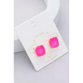 {{Stud Earrings}}